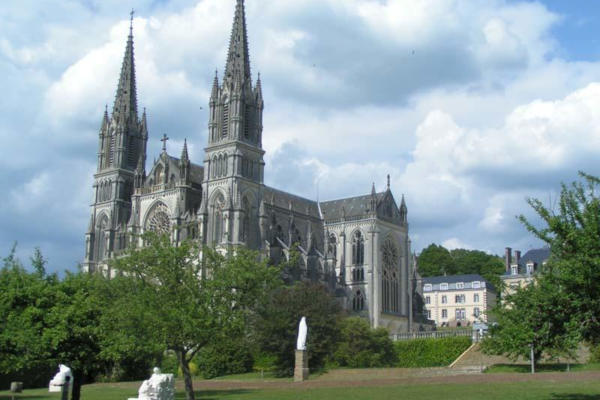 La basilique Notre-Dame de Montligeon